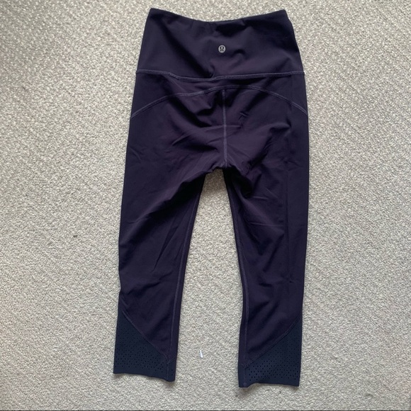 Lululemon Anew Crop Leggings - Picture 6 of 14